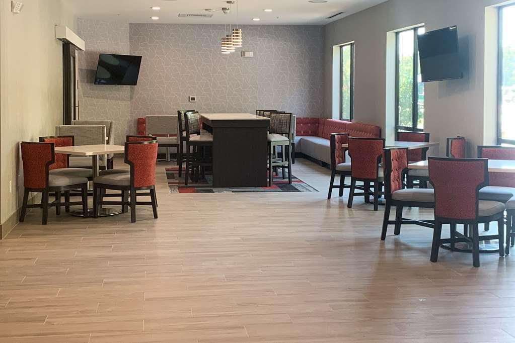 Comfort Inn & Suites Olive Branch Restoran fotoğraf